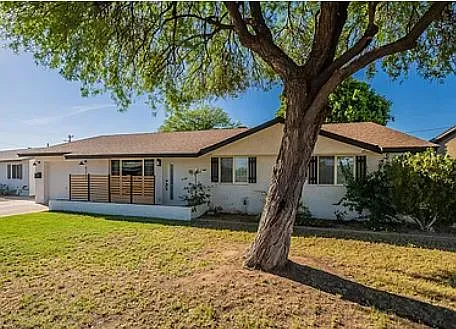 8214 E Elm Dr — Photo 10