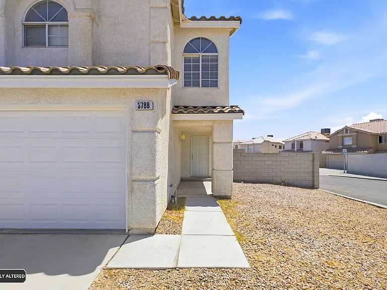 3788 Gulliver St — Photo 3