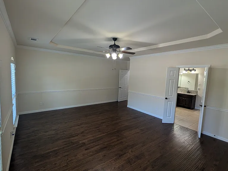 12461 Bridgeport Dr — Photo 13