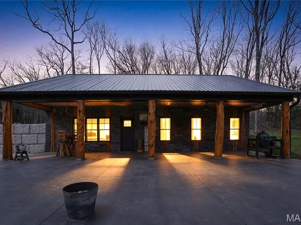 3140 Brook Stone Rd, Festus, MO 63028