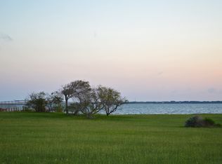 707 W 1st, Rockport, TX 78382