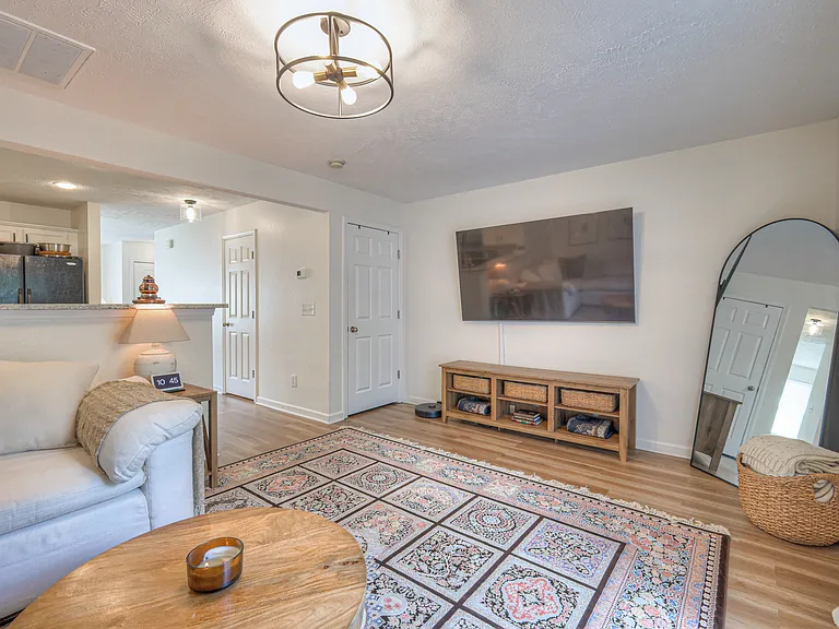 1846 Shaylin Loop — Photo 9