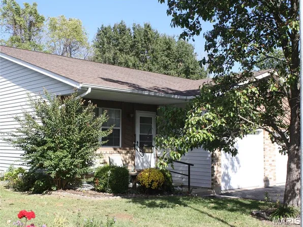 35 Wenona Ct, Washington, MO 63090