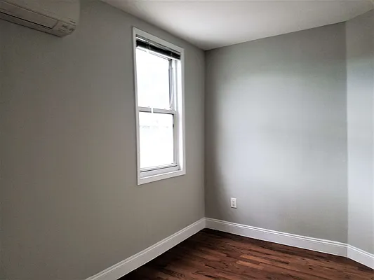 Rented by The Hamilton Group | media 16