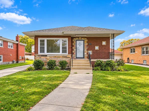 10118 S Karlov Ave, Oak Lawn, IL 60453