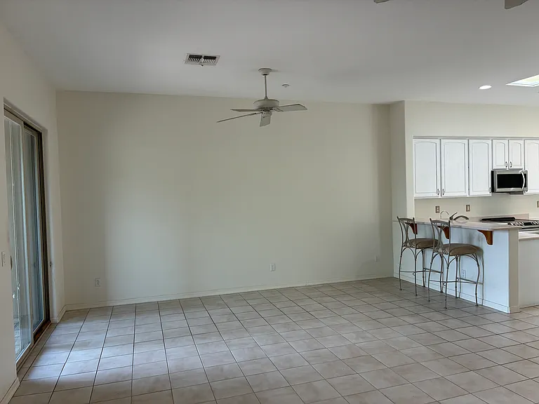 33110 N 72nd Pl — Photo 5