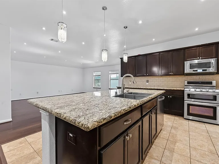 9322 Limestone Ranch Ln — Photo 13