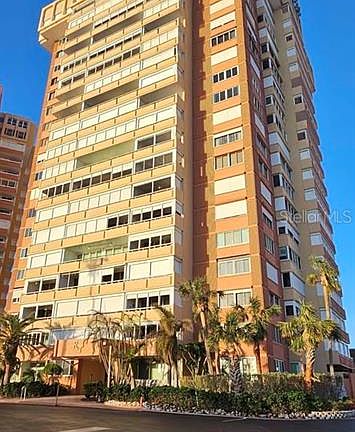 2nd image of 17920 Gulf Blvd APT 1508