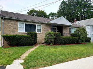 124 Ramsdell St, New Haven, CT 06515