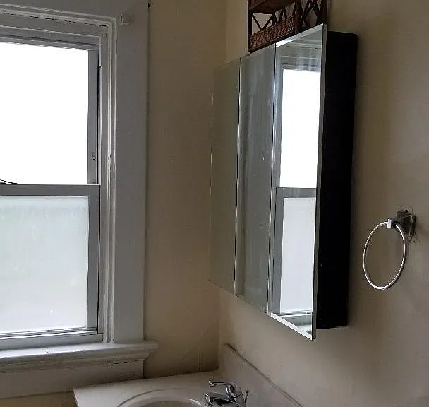 341 S Jersey St — Photo 5