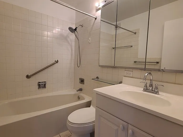 1310 N Ritchie Ct #6D — Photo 15