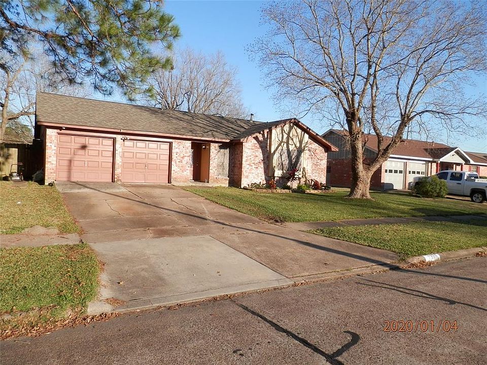 1st image of 3311 Roseberry Dr