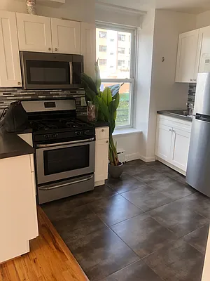 Rented by Melissa Conanan, LREB | media 8