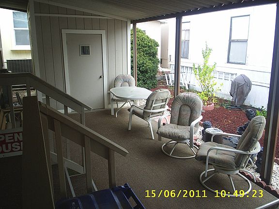 patio barbecue hangout !!