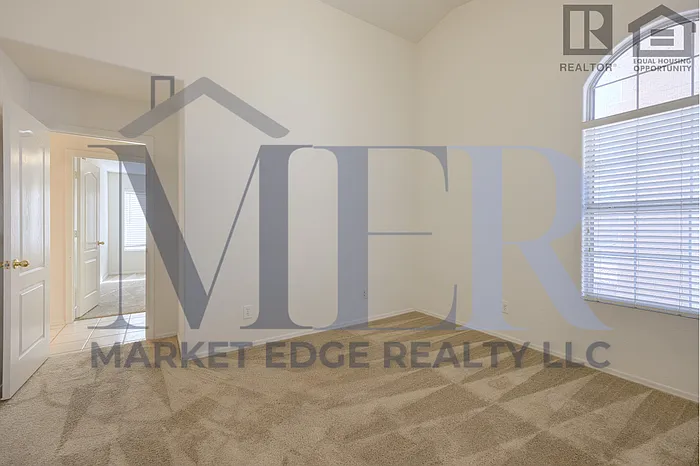 9723 W Mohawk Ln — Photo 12