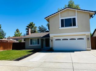 610 Blossom Glen Ct, Gilroy, CA 95020