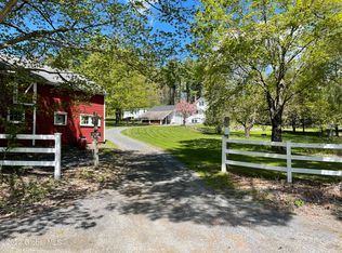 165 White Bridge Rd, Chatham, NY 12037