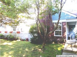 830 Westminster Ct #B, Manchester Township, NJ 08759