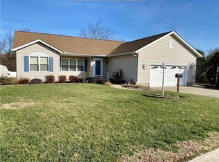 19 Riverview Ct, Milton, WV 25541