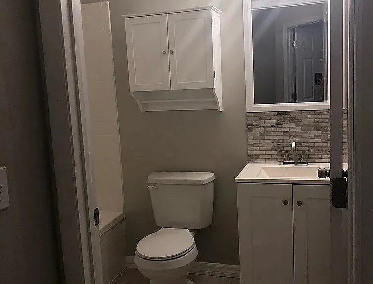 1063 Royal Oaks Dr — Photo 15