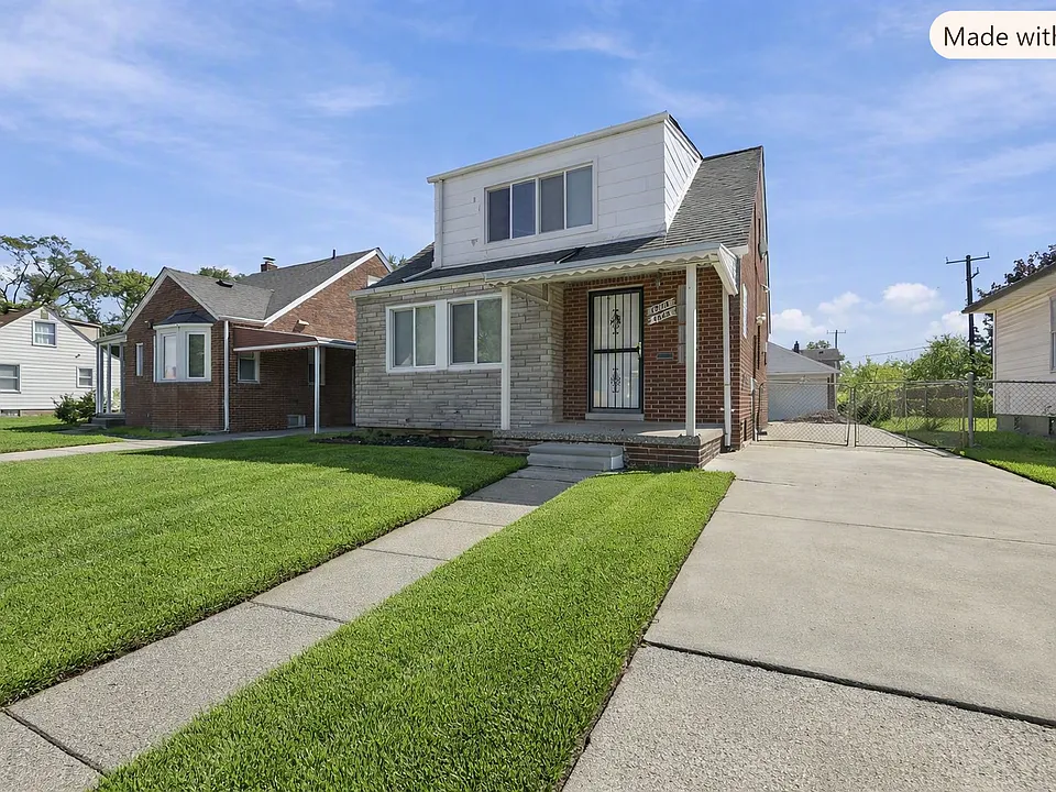 11042 Portlance Ave