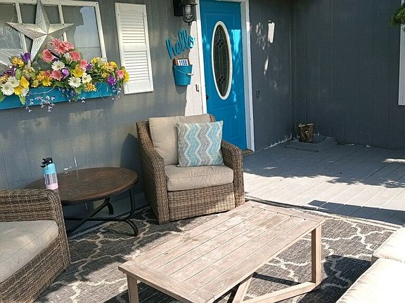 3rd image of 1108 Harrison St