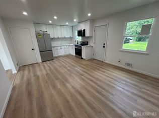 18 Millstone Rd, Somerset, NJ 08873
