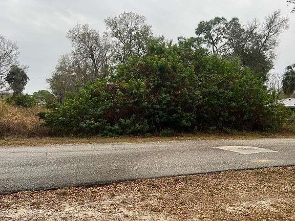 3rd image of 13901 NASSAU DR