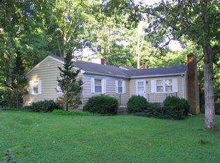 275 Oneals Rd, Pratts, VA 22731