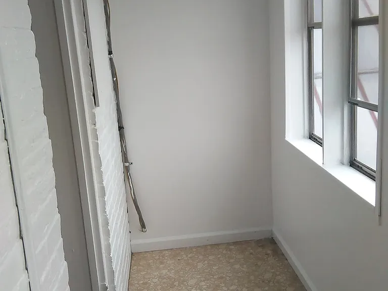 56 S Beaver St #4 — Photo 5
