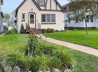 4522 W 7th St, Duluth, MN 55807