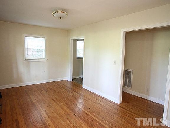 2nd image of 3008 University Dr