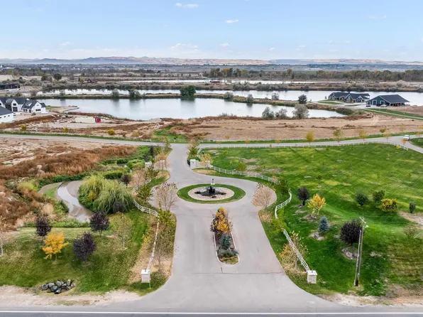 Lake Ave, Caldwell, ID 83607