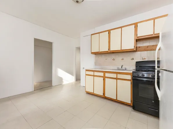 195 South 4th Street image 7 of 11