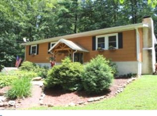 2443 Running Bear Cv, Auburn, PA 17922