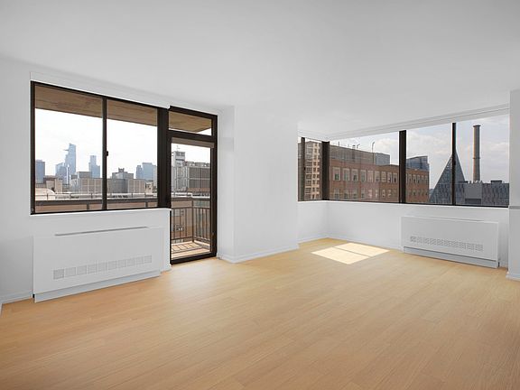 3rd image of 124 W 60th St APT 12E