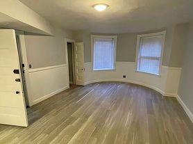 174 Bay State Rd