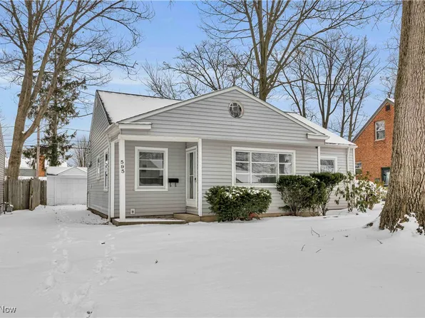 595 Oakmoor Rd, Bay Village, OH 44140