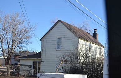 2nd image of 122 18th St NE