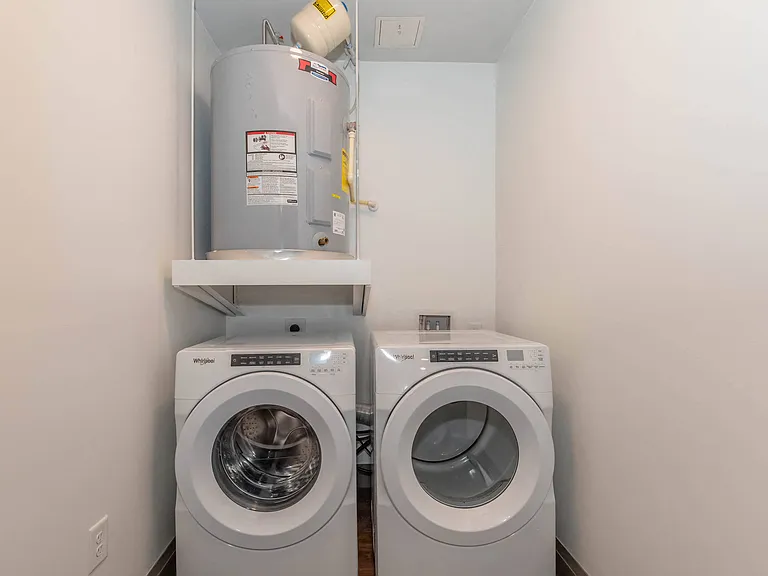 Washer & Dryer