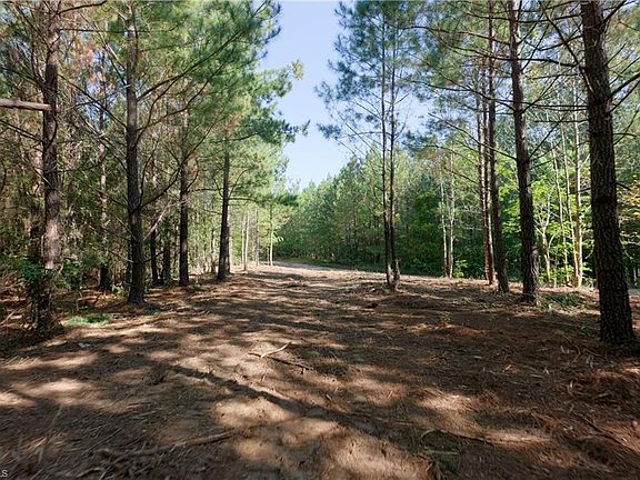 3rd image of 18 Morrison Rd Lot 6