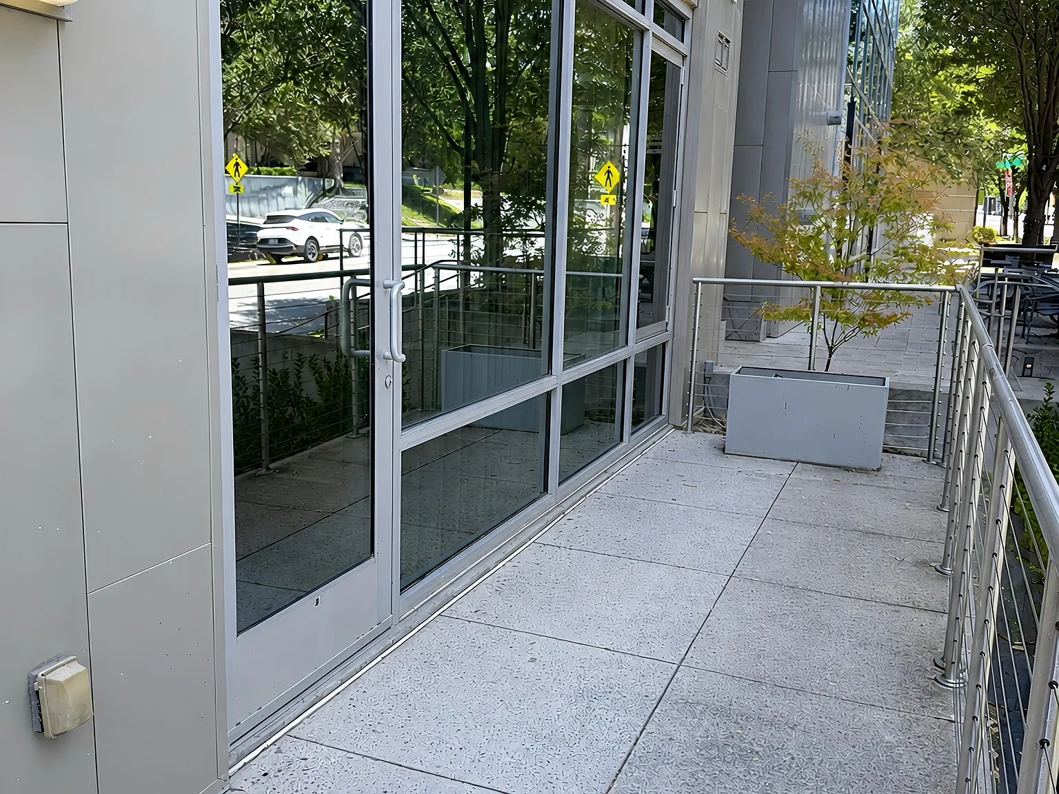 1 bed, 700 sqft, $2,000 — Photo 2