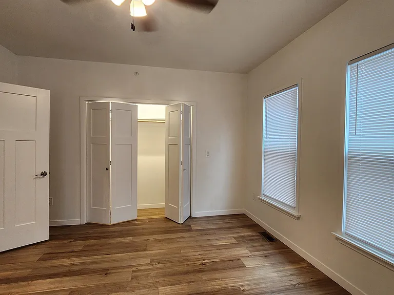 908 E Gorham St #1 — Photo 23