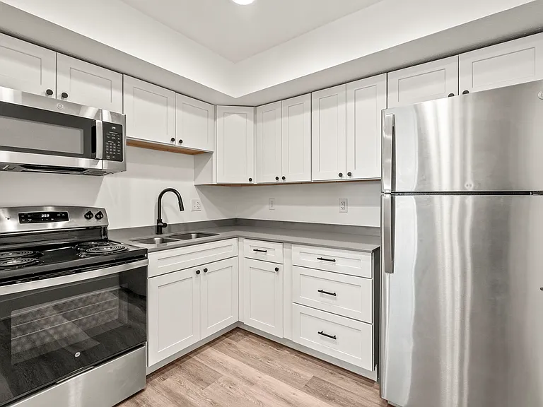 3202 Central Ave #6 — Photo 10