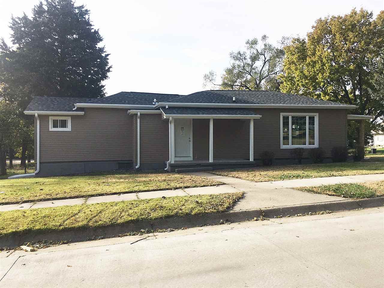 600 S 9th St Beatrice NE 68310 Zillow