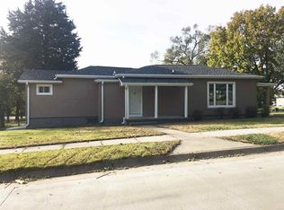 604 S 9th St Beatrice NE 68310 Zillow