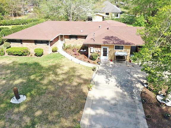 2nd image of 37 Mar Ree Dr