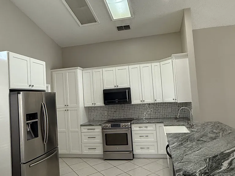 13328 Mallard Cove Blvd — Photo 8