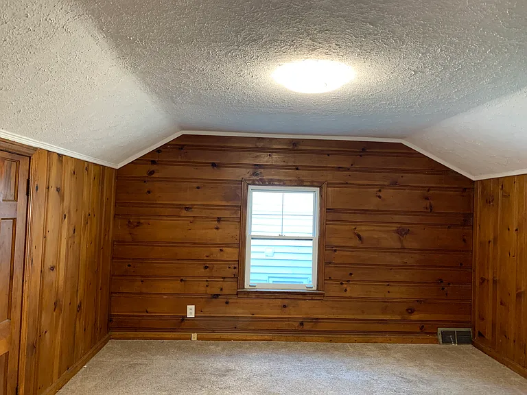4320 Elmwood Rd — Photo 22