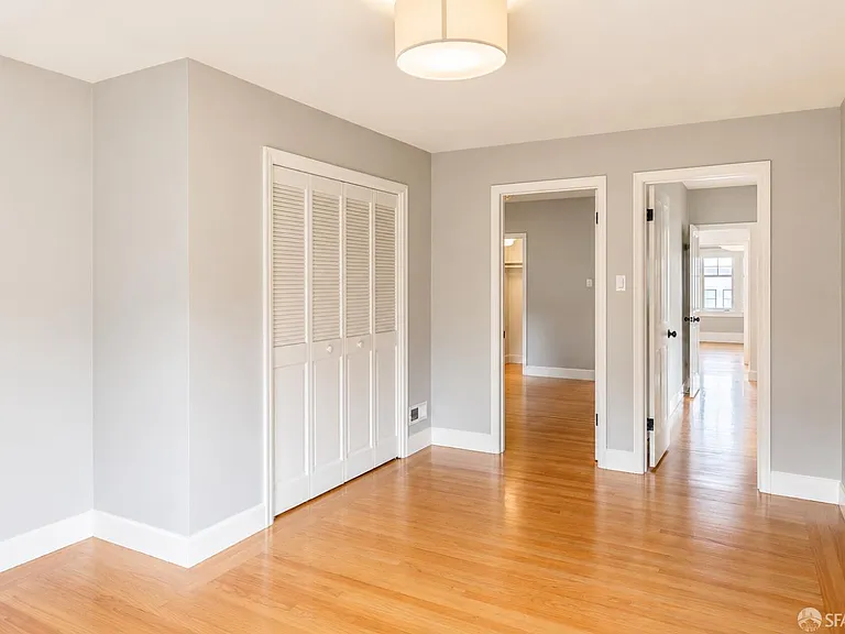2825 Filbert St — Photo 7